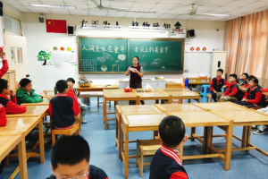 人間至味，“烹”然心動——金華市方格外國語學校602班美食節(jié)